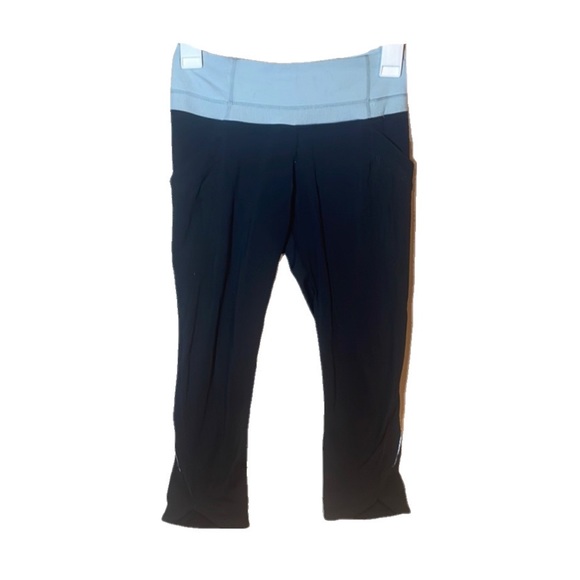 lululemon athletica Pants - Lululemon 3/4 Leggings